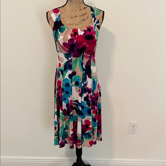London Times Floral Sleeveless Dress - Picture 1 of 2